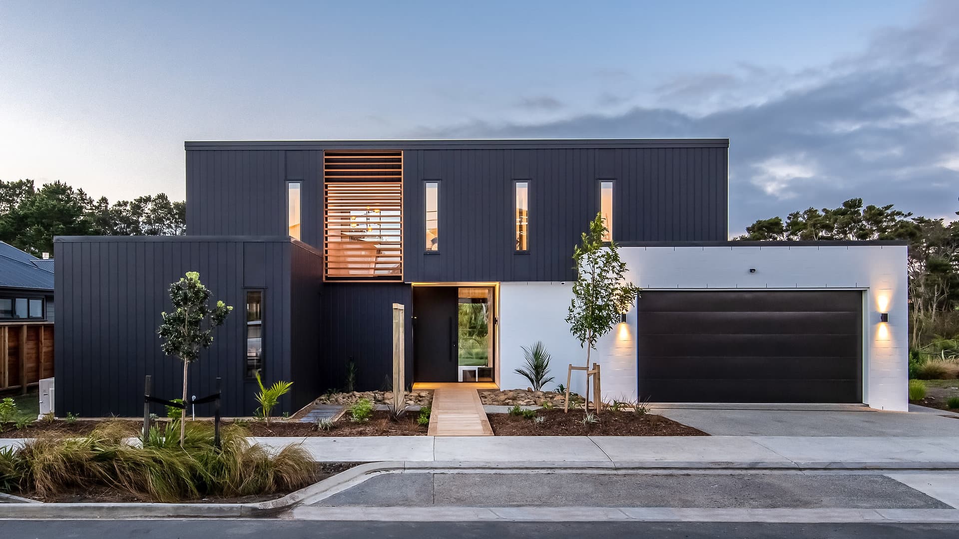 Professional exterior cleaning in Wellington